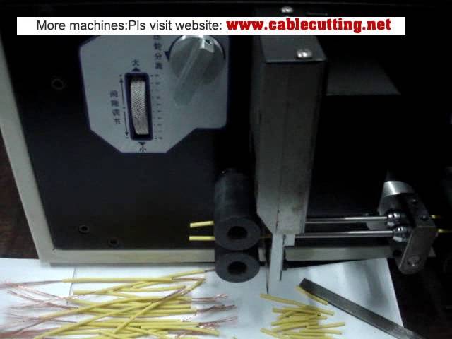 WPM-09F Dubbele draadsnij- en stripmachine voor dubbele kopsstrip tot 50 mm