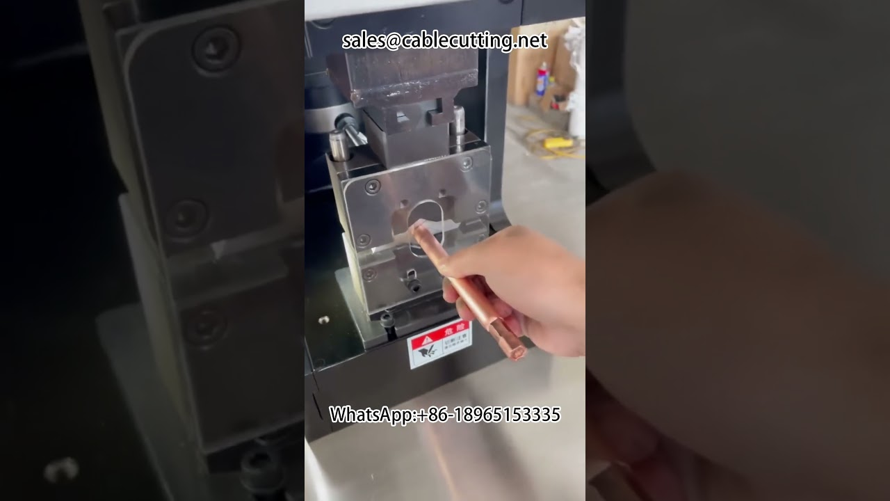 30T servo-krimpmachine met 120 vierkante hexagonale matrijs | Kabelstripmachine | Fabrieksautomatisering