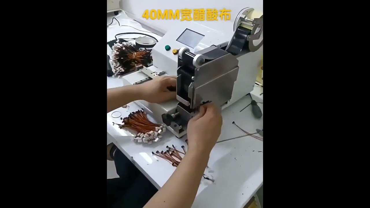 Automatische precisie wikkel- en tapeomwikkelmachine WPM-DC01