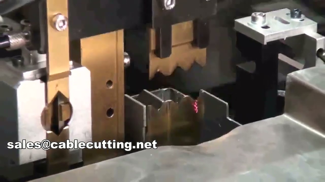 WPM-109 Draadsnij-, strip- en krimpmachine - Automatisch en efficiënt