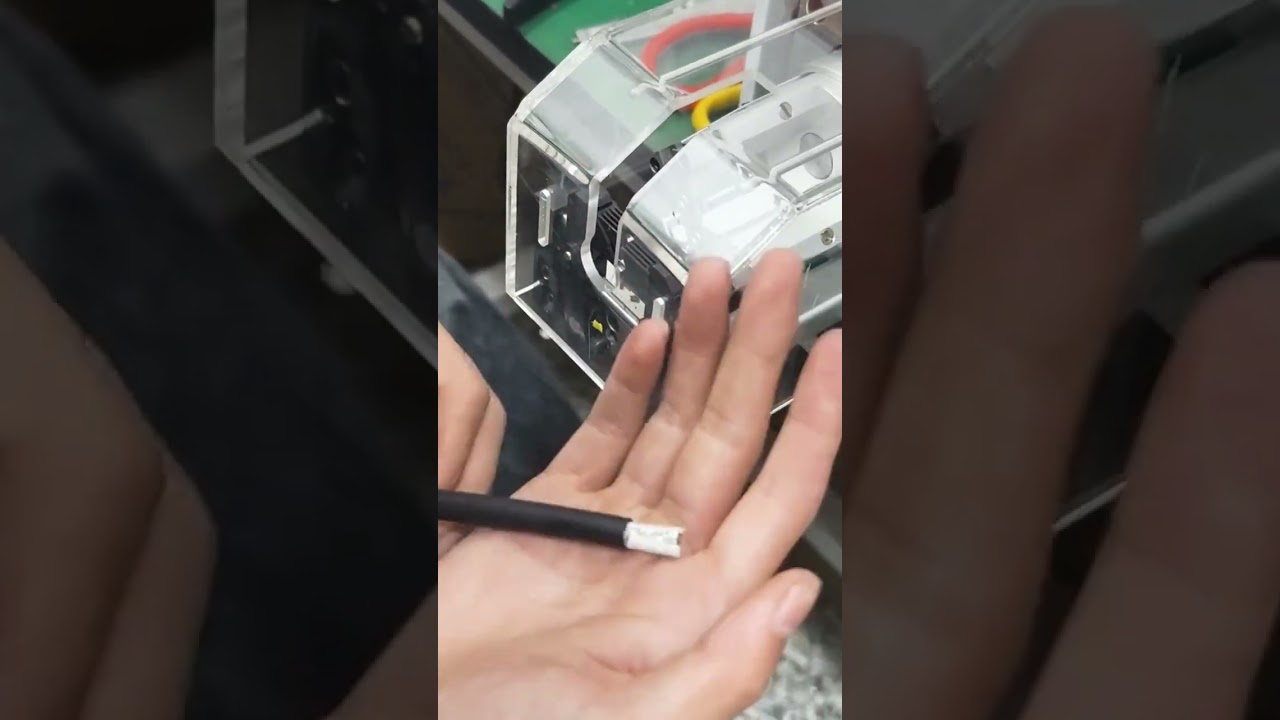 Semi-automatische coaxiale roterende draadstripmachine | Verhoog uw productiviteit