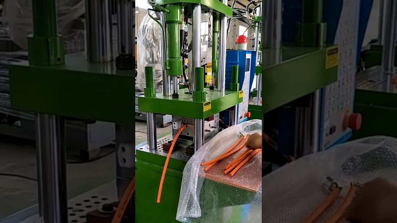 AU Standard 3-pins Platte Stekker PVC Spuitgietmachine 450ST – Efficiënt & Krachtig